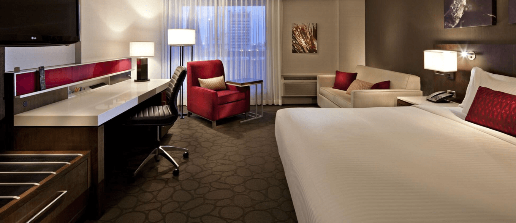 Delta Hotels by Marriott Winnipeg - Image 4